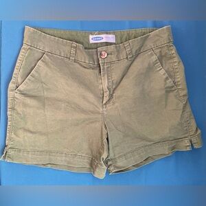 Old Navy Everyday Short Mid-Rise Forest Green Women's Size 10